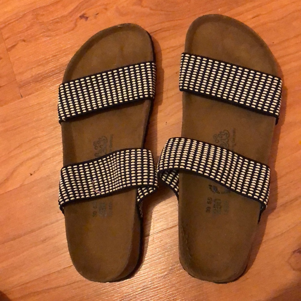 Birkes basically brand new, never wore!